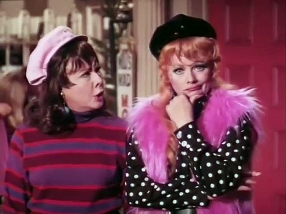 The Lucy Show S5E15 -Viv Visits Lucy