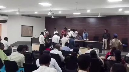 యాదాద్రి: ప్రజావాణికి భారీ స్పందన.. ఫిర్యాదులను వెంటనే పరిష్కరించండి