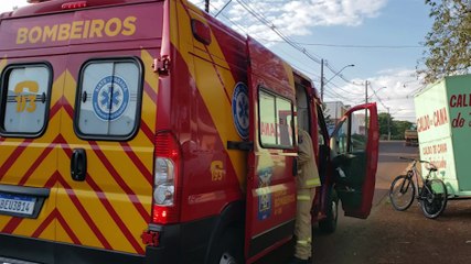 Homem bate bicicleta contra pedra e precisa ser socorrido pelo Siate