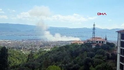 Derince Limanı'nda şiddetli patlama