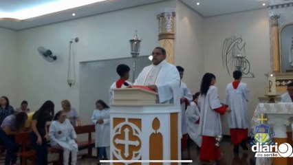 Homem é morto a tiros ao lado de igreja e gera pânico durante missa, na região de Catolé do Rocha