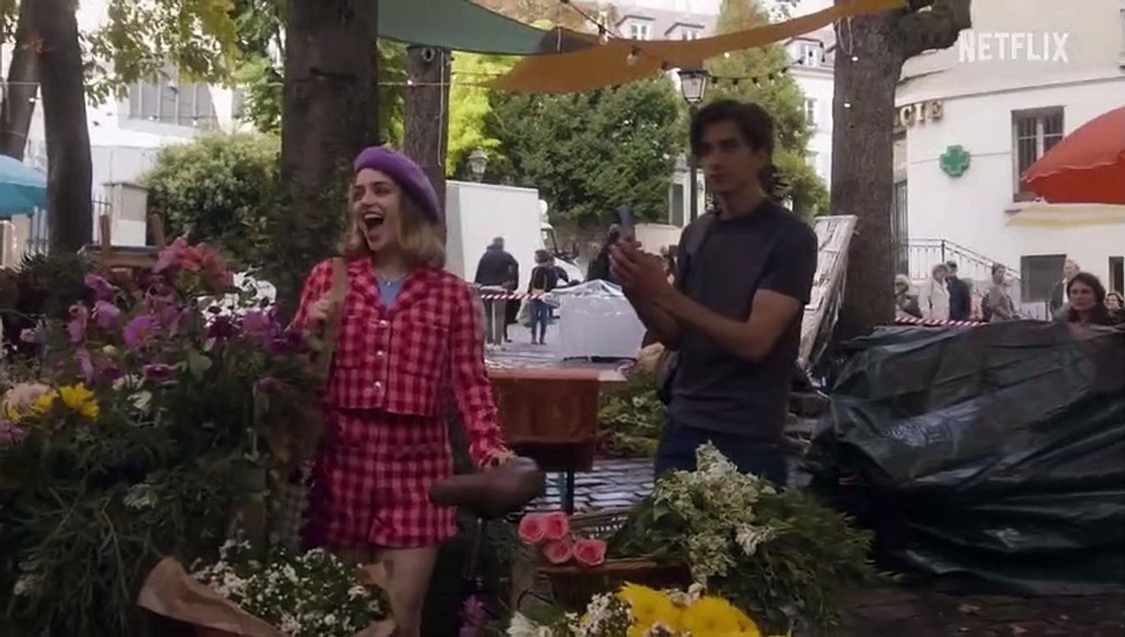 Heartstopper - saison 2 BONUS VO "Les coulisses à Paris"