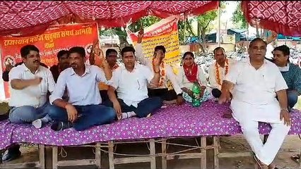 सिकराय व सिकंदरा ब्लॉक में नर्सेज ने 2 घंटे किया कार्य बहिष्कार