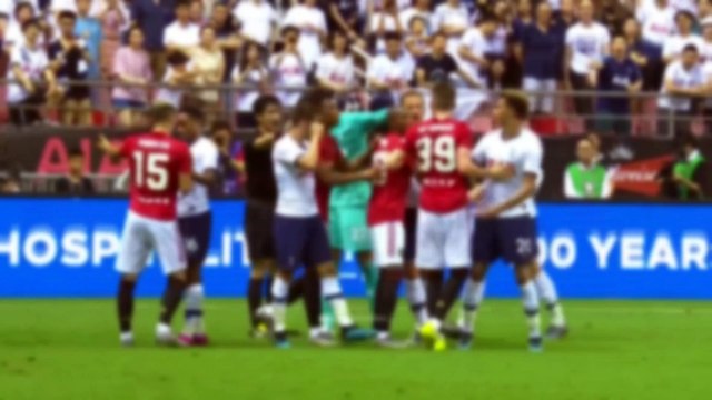 Le Football, un jeu en hors-jeu