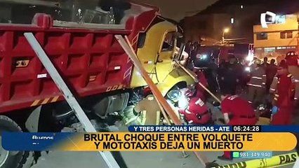 Video herunterladen: Ate: brutal choque entre volquete y mototaxis deja un muerto y tres heridos