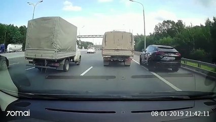 Instant Karma pour ce conducteur trop pressé