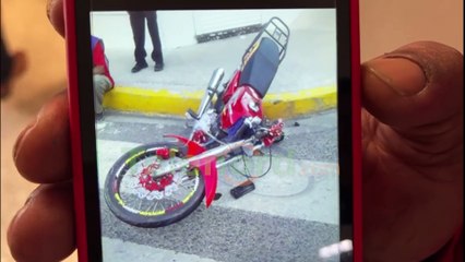 Hombre pide a conductor que responda por daños que ocasionó a su motor tras accidente en SFM