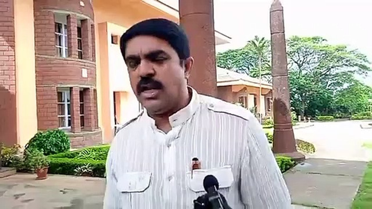 Goan Reporter-News, Live: GF MLA Vijay Sardesai spoke on Banastarim accident.