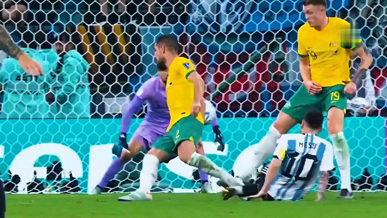 Lionel Messi World Cup 2022 - CRAZY Dribbling Skills, Goals & Assists - HD