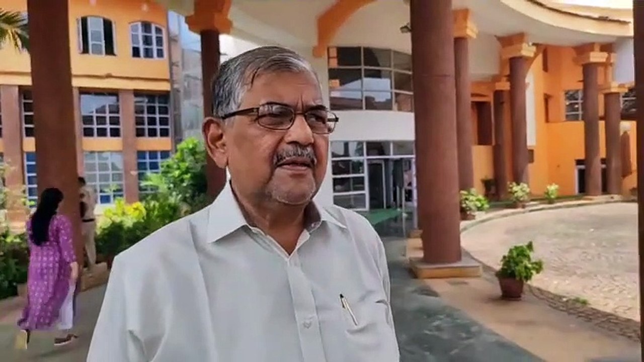 Goan Reporter News:: Nuvem Mla Alexio Sequiera comments on Fr Bolmax and Banastarim Accident issues