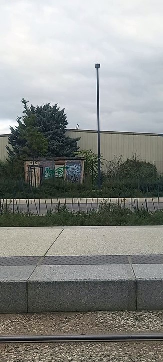 La Ville de Grenoble  Tramway A  Direction Fontaine  La Poya  #France #Grenoble #TAG #Tramway #Tram (56)