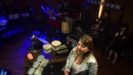 Roberta Miranda - 25 anos | movie | 2013 | Official Trailer