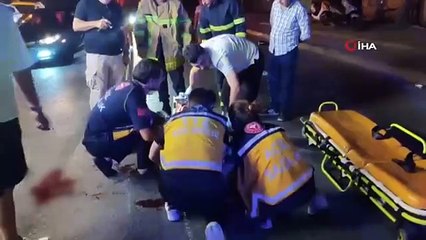 Une voiture et une moto sont entrées en collision frontale : 2 blessés