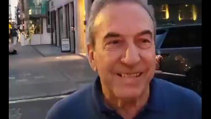 Jose Luis Perales desmiente, desde Londres, que haya "muerto"