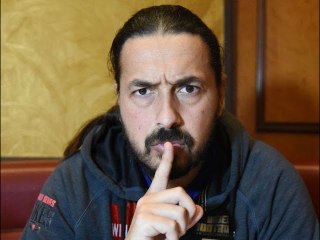 "Tu es vraiment une petite m*rde" : Booba atomise Moundir, annoncé sur TPMP