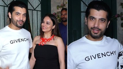 Tejasswi Prakash को Karan Kundra ने Paps के सामने बोला Aunty, BBOTT2 और Elvish पर बोले...! FilmiBeat