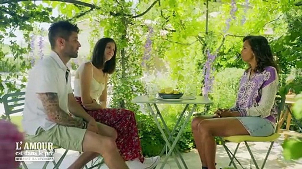 Emeric ("L'Amour est dans le pré") en couple avec Anne-Lise vivent ensemble depuis presque un an et ouvrent les portes de leur belle maison. M6