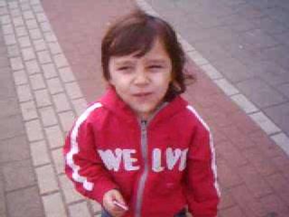 Sandra sings VIVA COLONIA ;)