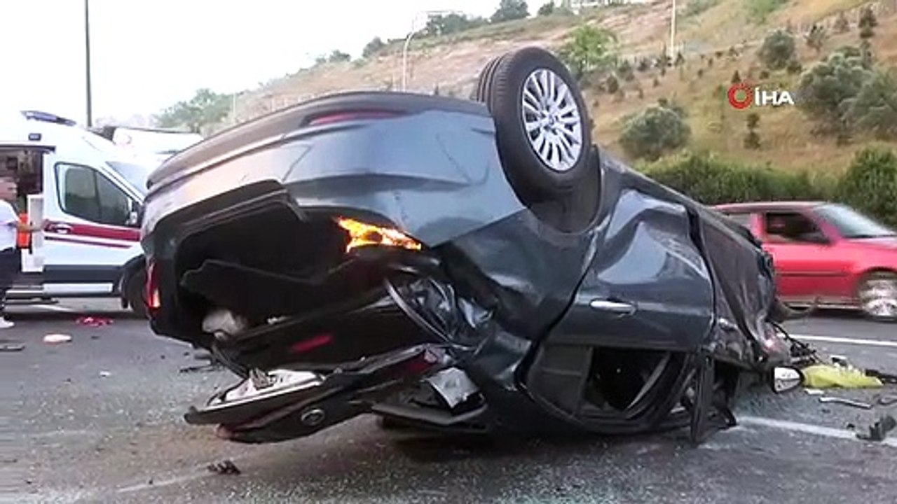 Cenaze dönüşü yolunda feci kaza: 1'i ağır 2 yaralı