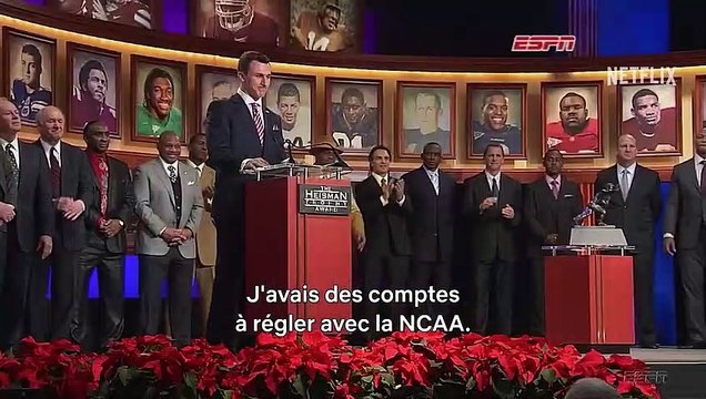 L'Envers du sport : Une étoile filante du foot US Teaser VO