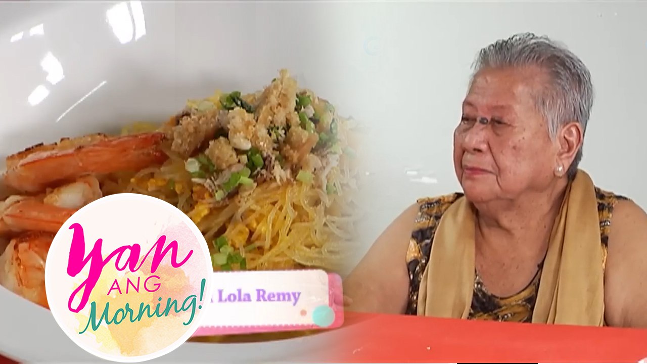How to Make Lola Remy’s Palabok! (Yan ang Morning!)