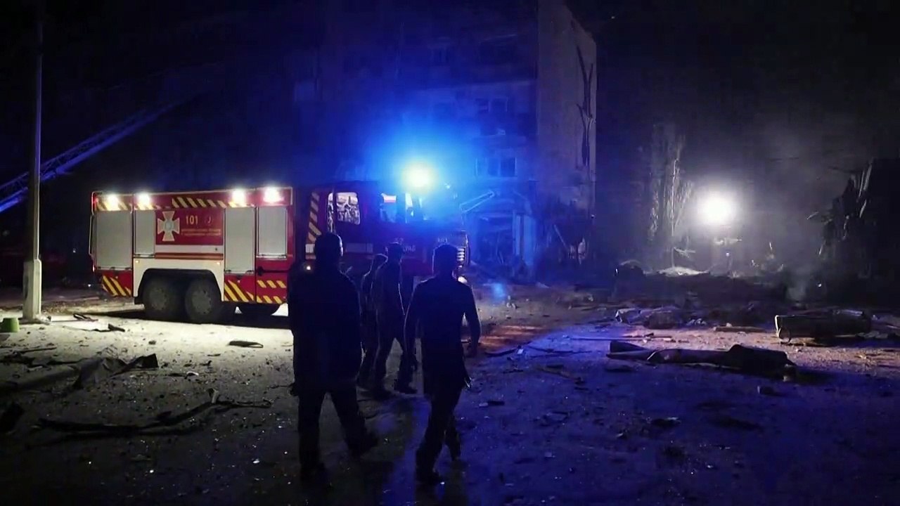 Mehrere Tote durch russischen Angriff auf Wohnhaus in der Ostukraine