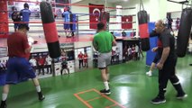Van'ın milli boksörleri Brezilya ve Çin'de şampiyon olmak için çalışıyor