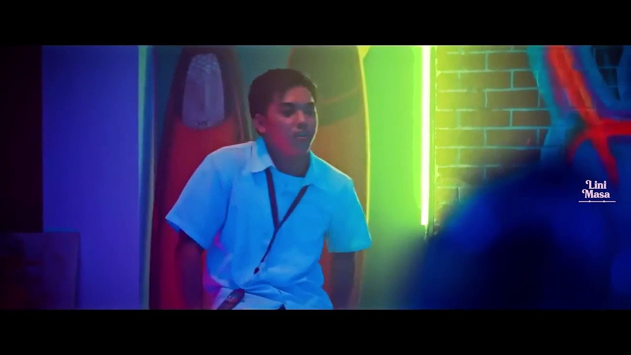 GAD!S P0LOS P3RSEMBAHKAN KESUC1ANNYA DEMI COWO M1SKIN INI _ Alur Cerita Film Drama