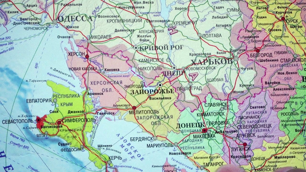 Russland: Neue Schulbücher preisen die Armee