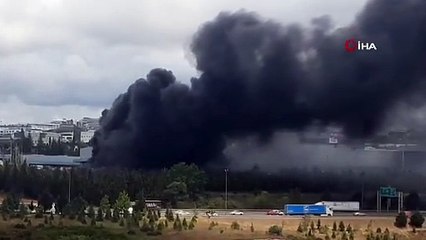 BİR FELAKET DAHA! MARKET DEPOSUNDA BÜYÜK YANGIN