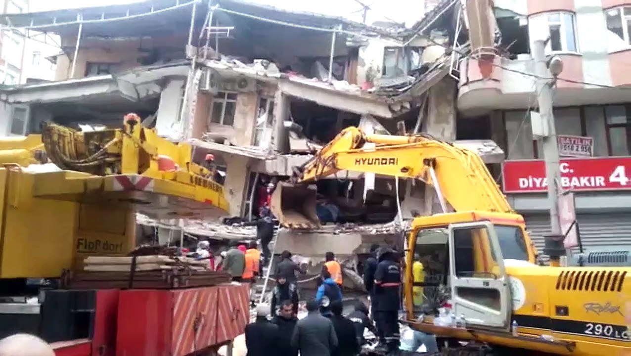 48 personnes ont été enterrées ! Il s'est avéré que l'appartement Sözel, qui était autorisé à avoir 6 étages, a été construit sur 12 étages.