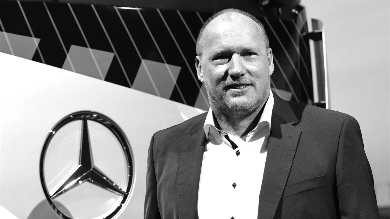 Daimler-Truck-Finanzchef offenbar nach Wespenstich verstorben
