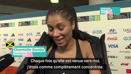 Jamaïque - Swaby en admiration devant la star Caicedo