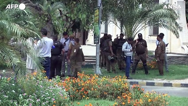 Condannato e arrestato l'ex premier pakistano Imran Khan