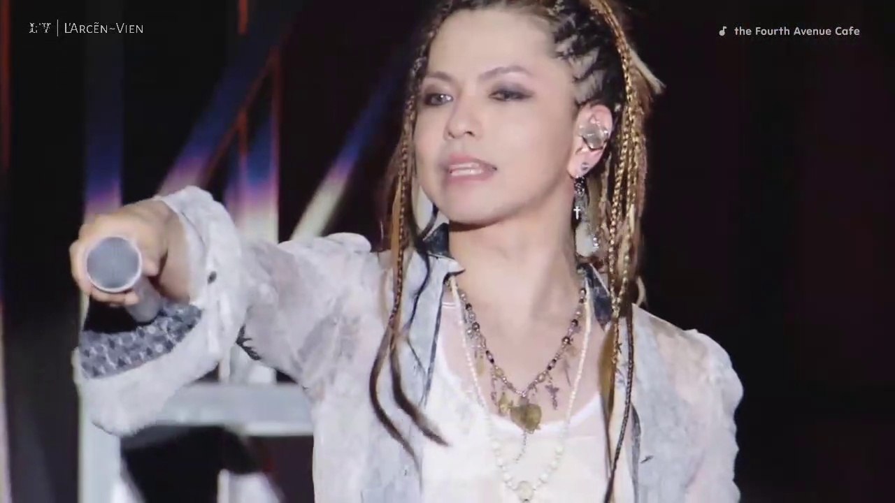 L'Arc~en~Ciel - the Fourth Avenue Cafe Live in JAKARTA