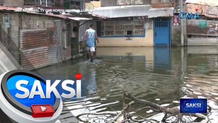 Baha sa bakuran ng ilang residente, nangingitim na | Saksi