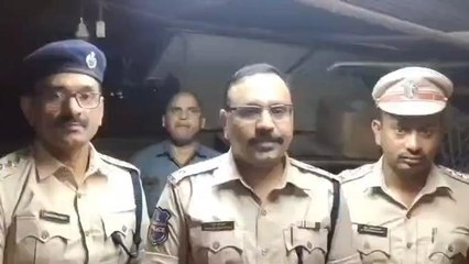 జగిత్యాల: బైక్ పై వచ్చి దారుణంగా హత్య చేశారు..!