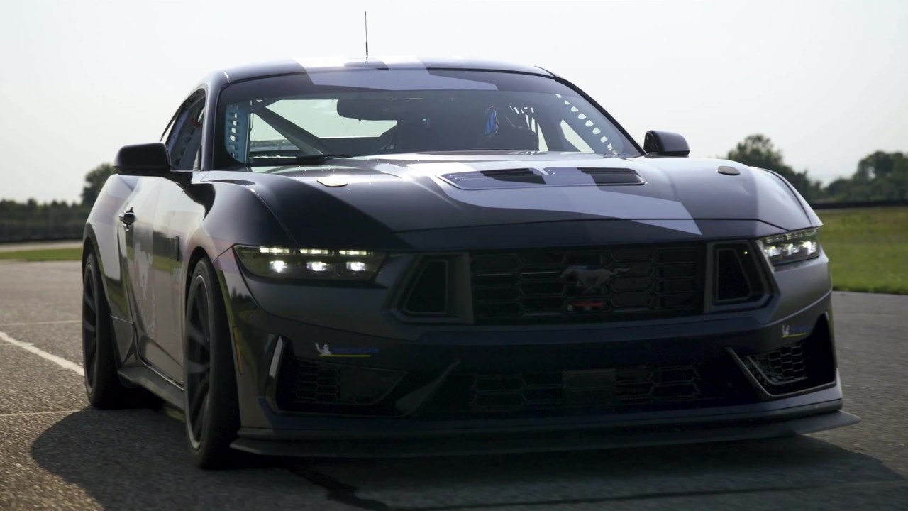 Ford Performance Debuts Track-Only Mustang Dark Horse R Bred To Race In Mustang-Only Racing Series
