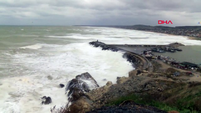 Meteoroloji'den şiddetli fırtına uyarısı! İstanbul dahil birçok ilde denize girişler yasaklandı