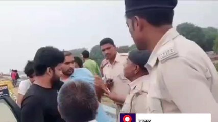 बक्सर: नशे में धुत नेवी जवान ने पुलिसकर्मियों की वर्दी फाड़ी