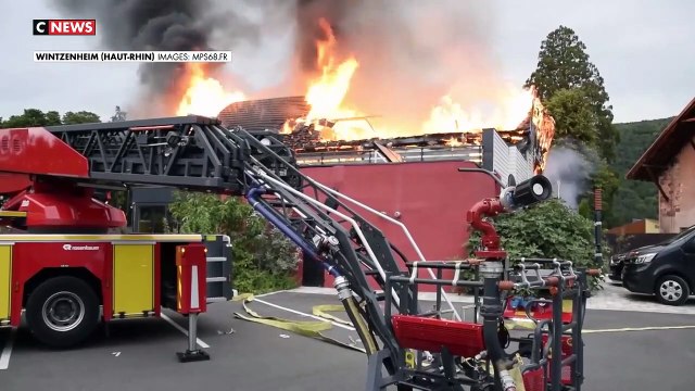 Les images de l’incendie qui s’est produit ce matin dans un gîte pour handicapés près de Colmar - Onze personnes potentiellement décédées, selon la préfecture - VIDEO
