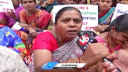 Women Fires On KCR For Not Giving Double Bedroom Houses _ V6 News (1)