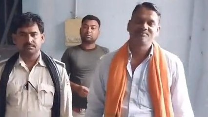 Download Video: सीतामढ़ी: मारपीट कर हत्या करने के मुख्य आरोपी को पुलिस ने किया गिरफ्तार