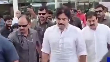 కృష్ణా జిల్లా: ప్రత్యేక విమానంలో గన్నవరంకు పవన్ కళ్యాణ్