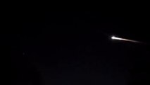 Falling Meteor wonderfully lights up the night sky in Melbourne, Australia