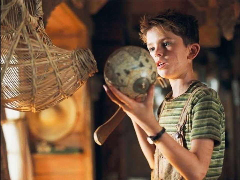 Arthur et les Minimoys (TFX) : Comment Freddie Highmore a décroché le rôle du héros ?