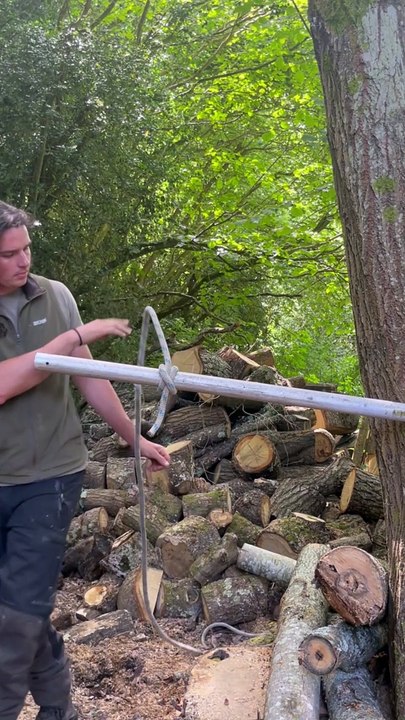 Flying Clove Hitch Knot