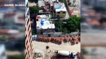 İzmir’de skandal olay! Vincin beton kovasında işçiyi taşıdı: ‘Keyifler nasıl?’ dedi