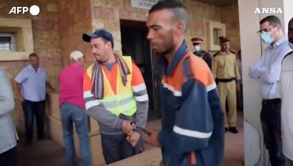 Marocco, minubus si ribalta ad una curva: decine di morti