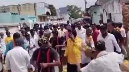 కడప: పులివెందులలో వైసీపీకి షాక్... టీడీపీలో చేరిన 30 కుటుంబాలు